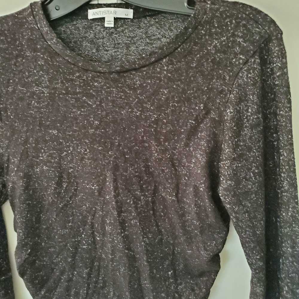 Cropped Sweater - Picture 2 of 4